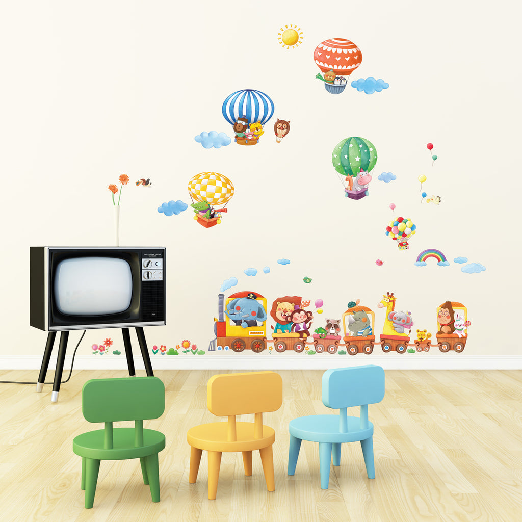 Animal Train & Hot Air Balloons Nursery Wall Stickers